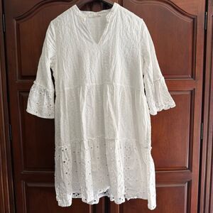 Solitaire Swim White Eyelet Tiered Mini Dress Embroidered Bell Sleeve Large